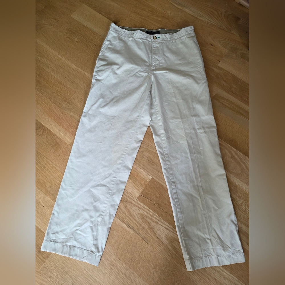Tommy Hilfiger Men's Light Tan Chinos